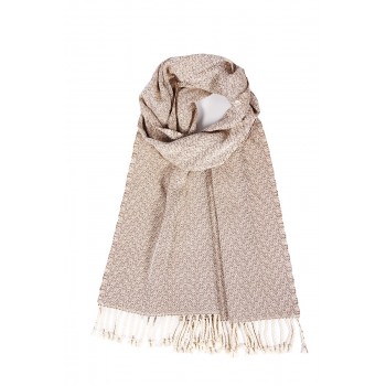 Silk scarf handwoven in loom