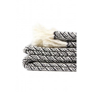 Manta de lana merina tejida a mano en telar